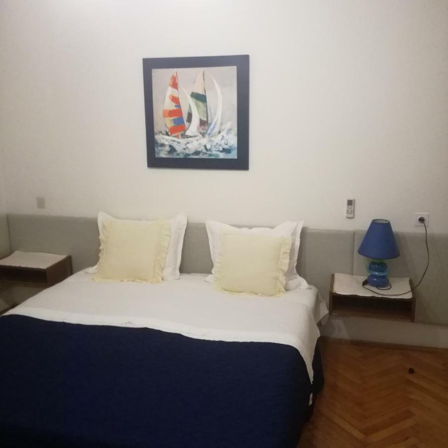 Appartamento Apartman Stipe Jelsa  Esterno foto