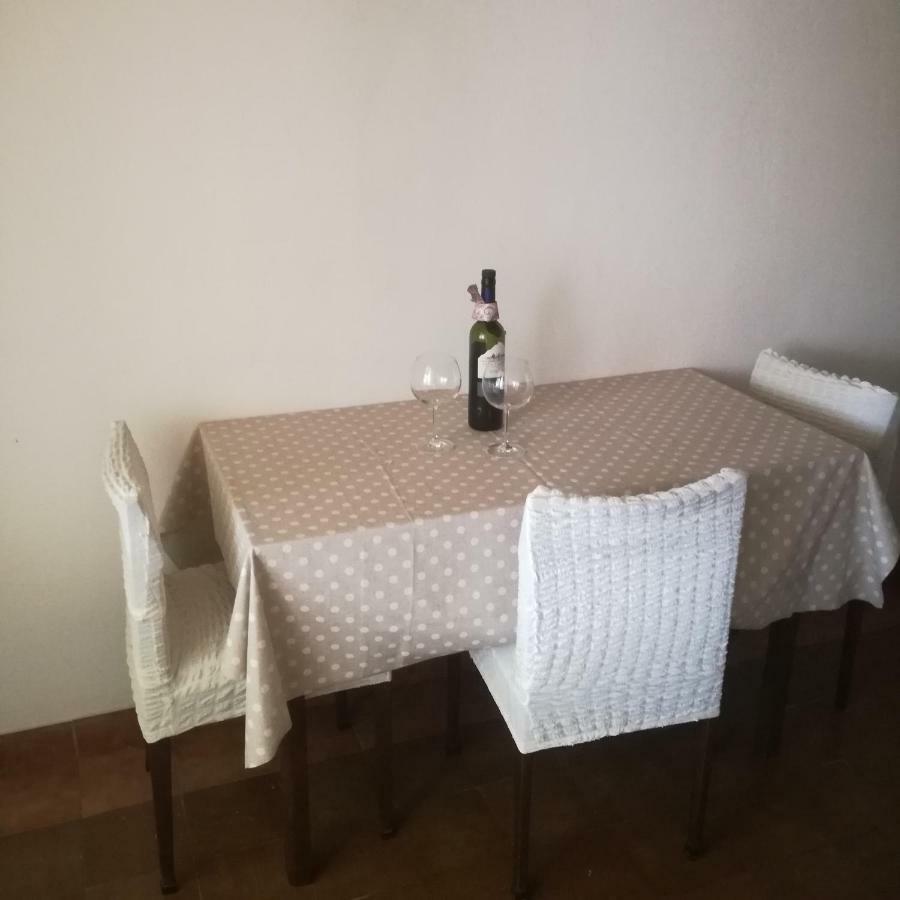 Appartamento Apartman Stipe Jelsa  Esterno foto